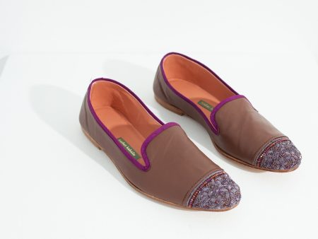 Bizi Cap Toe Loafer in Rose Aubergine Online