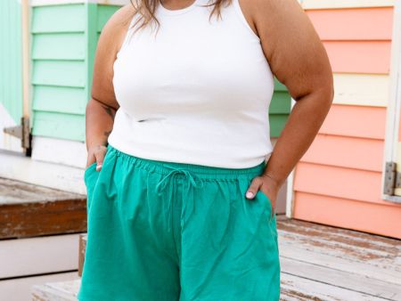 Harlow Linen Blend Shorts in Jade Fashion