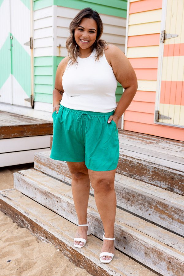 Harlow Linen Blend Shorts in Jade Fashion